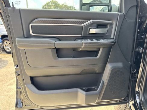 New 2026 RAM 2500 Big Horn AWD/4WD image 20