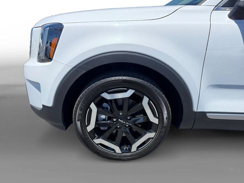 Used 2023 Kia Telluride EX AWD/4WD image 9