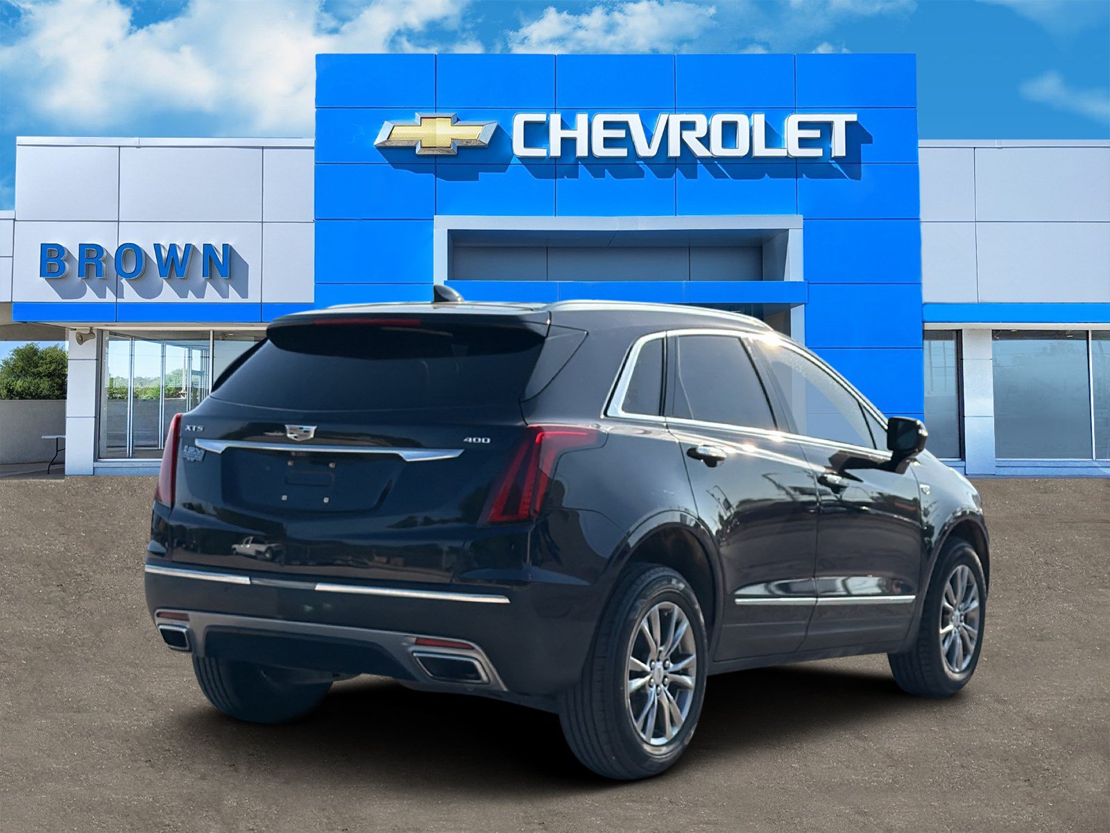 Used 2021 Cadillac XT5 Premium Luxury FWD image 3
