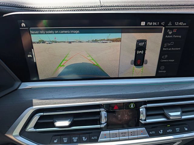 Used 2022 BMW X7 xDrive40i w/ M Sport Package AWD/4WD image 20