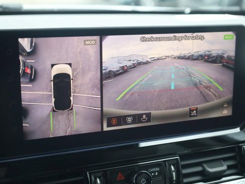 New 2026 Nissan Pathfinder SL image 15