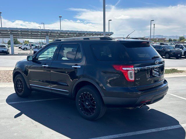 Used 2013 Ford Explorer XLT AWD/4WD image 3