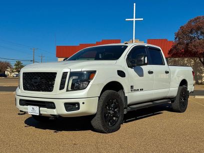 Used 2019 Nissan Titan SV w/ SV Convenience Package