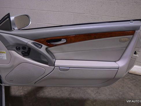 Used 2006 Mercedes-Benz SL 500 image 11