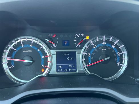 Used 2019 Toyota 4Runner TRD Off-Road image 15