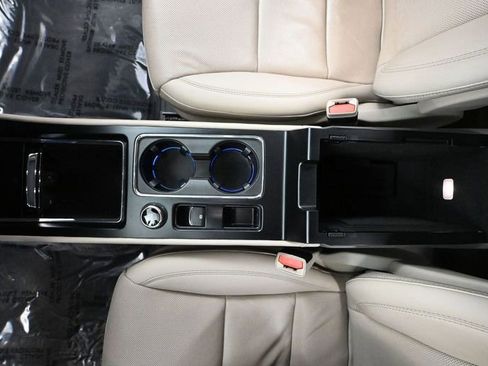 Used 2023 Lincoln Corsair Reserve image 34