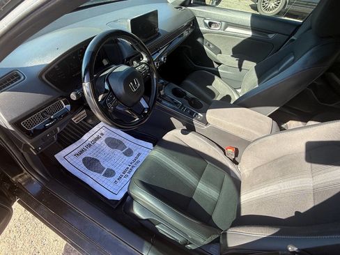 Used 2022 Honda Civic Sport image 9