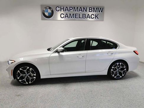 Used 2026 BMW 330i Sedan w/ Convenience Package image 3