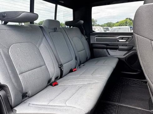 Used 2021 RAM 1500 Big Horn AWD/4WD image 12