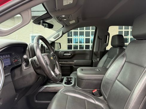 Used 2019 Chevrolet Silverado 1500 LTZ AWD/4WD image 9