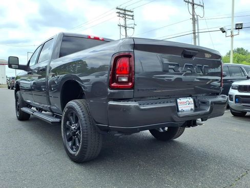 Used 2025 RAM 2500 Big Horn AWD/4WD image 20