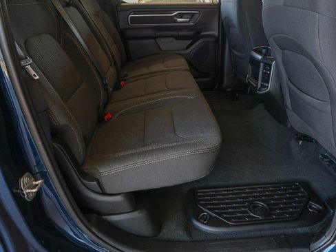 Used 2023 RAM 1500 Big Horn AWD/4WD image 30