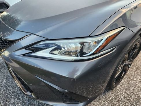 Used 2022 Lexus ES 350 F Sport w/ Accessory Package 2 FWD image 5