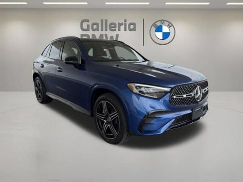 Used 2025 Mercedes-Benz GLC 300 4MATIC image 8