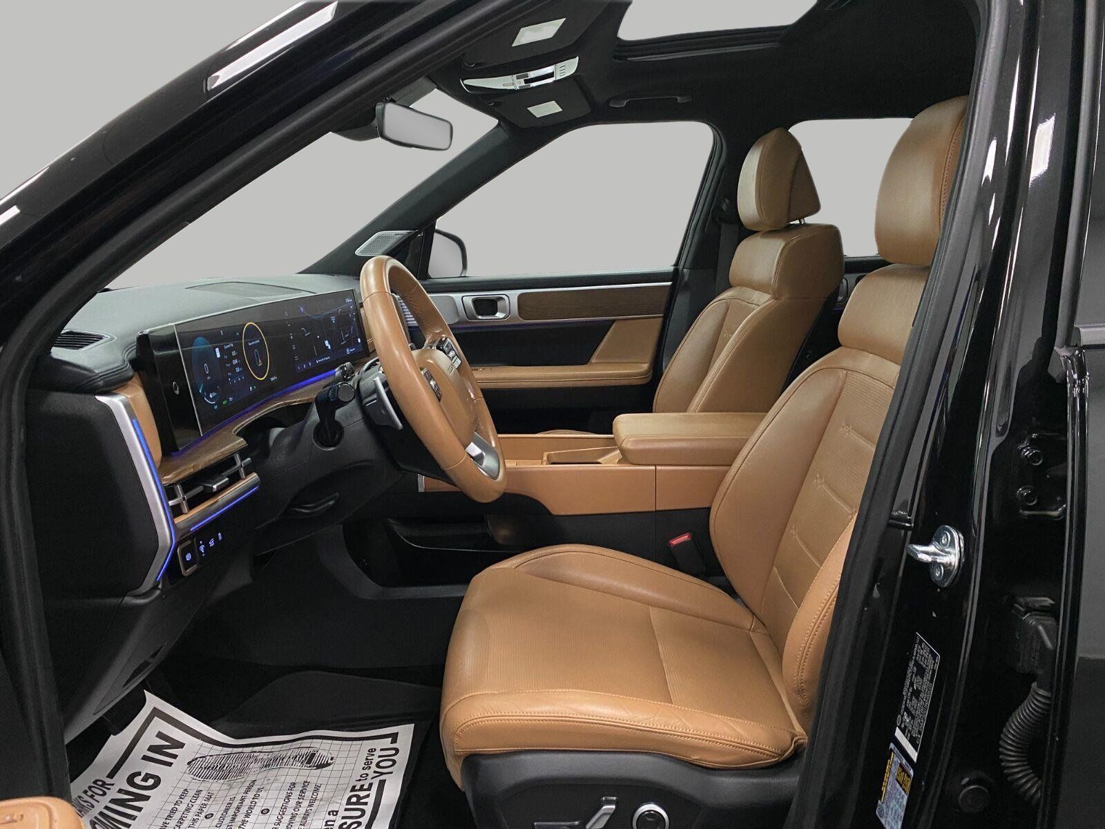 Certified 2024 Hyundai Santa Fe Limited AWD/4WD image 31