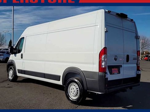 New 2026 RAM ProMaster 2500 w/ Premium Convenience Group FWD image 6