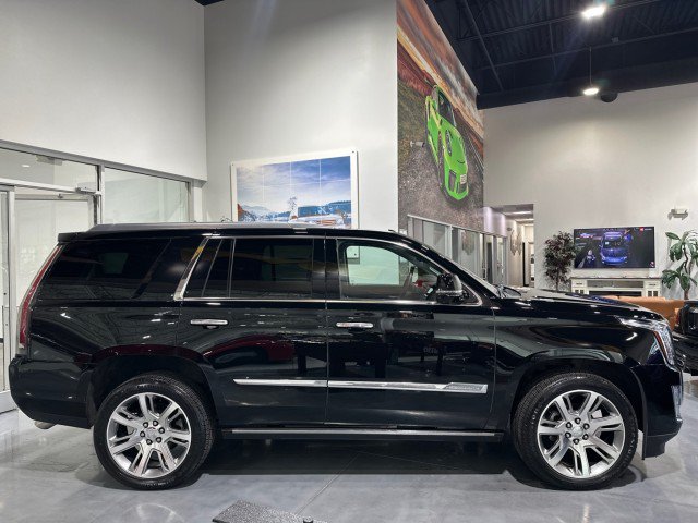Used 2015 Cadillac Escalade Premium AWD/4WD image 30