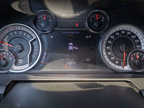 Used 2022 RAM 1500 Classic Warlock w/ Electronics Group AWD/4WD image 17