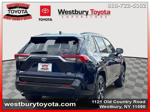 Used 2021 Toyota RAV4 XSE w/ Weather Package AWD/4WD image 6