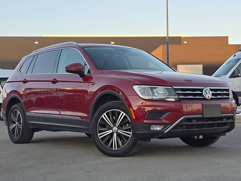 Used 2019 Volkswagen Tiguan SEL image 1