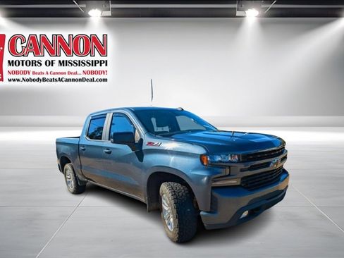 Used 2020 Chevrolet Silverado 1500 RST image 7