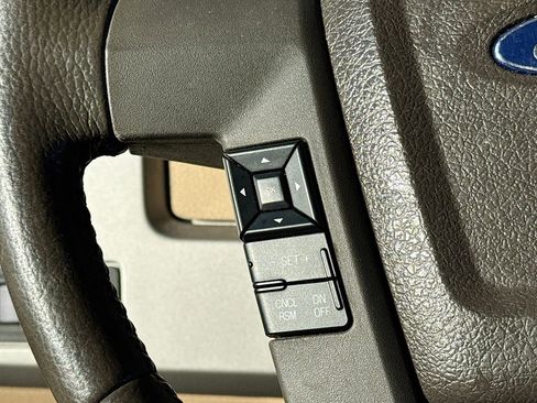 Used 2011 Ford F150 Lariat w/ Lariat Plus Pkg image 8