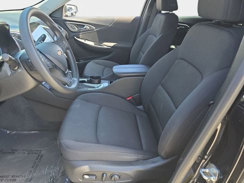 Used 2020 Chevrolet Malibu LT FWD image 17