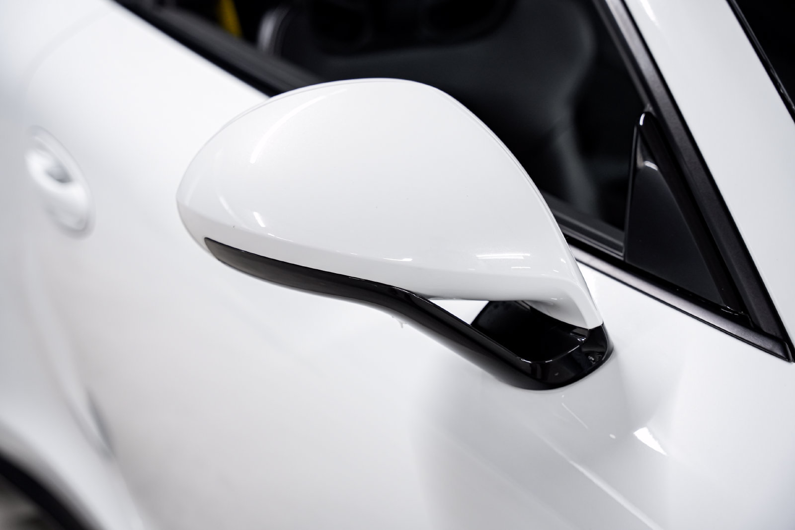 Used 2016 Porsche 911 GT3 RWD image 35