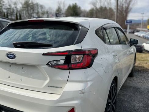 Used 2024 Subaru Impreza 2.0i Sport AWD/4WD image 5