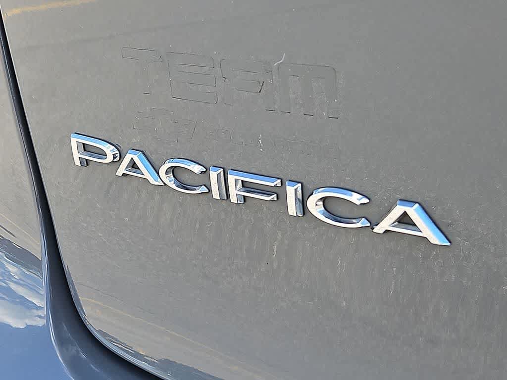 Used 2021 Chrysler Pacifica Limited w/ Premium & Safety Sphere Group AWD/4WD image 32