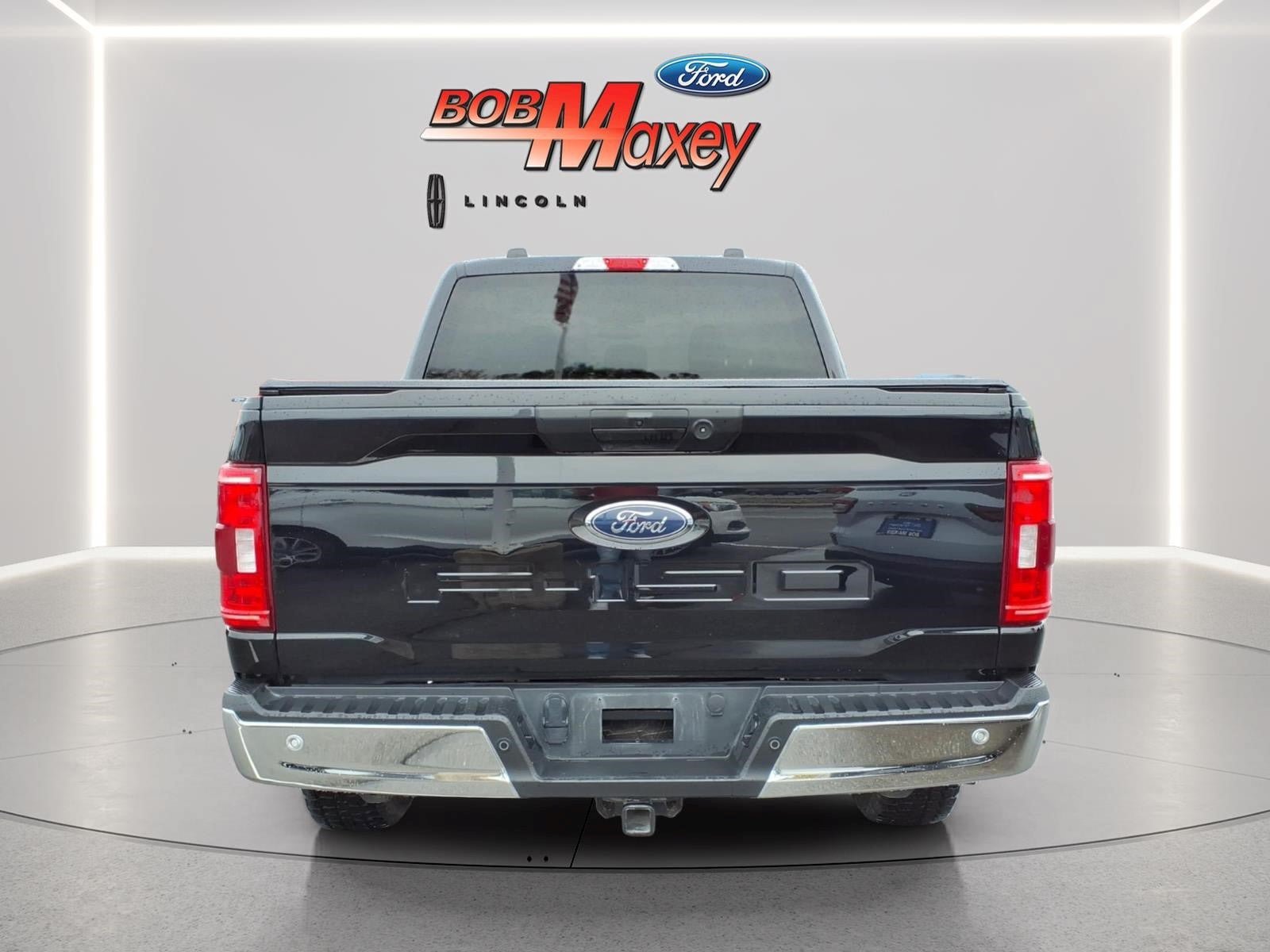 Used 2022 Ford F150 XLT w/ Trailer Tow Package AWD/4WD image 6