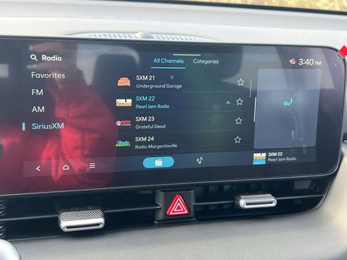 New 2025 Hyundai Ioniq 5 SEL image 18