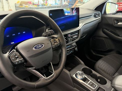 New 2026 Ford Escape Active w/ Active Premium Tech Pack image 13