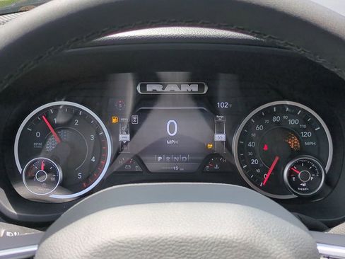 New 2026 RAM 2500 Big Horn AWD/4WD image 28