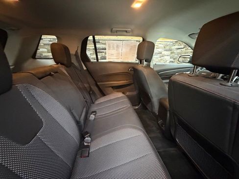 Used 2016 GMC Terrain SLE image 30