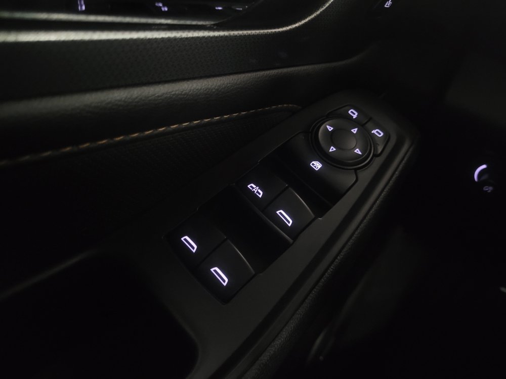Used 2020 Chevrolet Traverse Premier w/ Redline Edition FWD image 27
