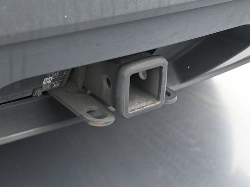 Used 2021 Volkswagen Atlas Cross Sport SE w/ Panoramic Sunroof Package image 39