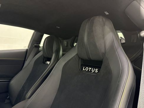 Used 2024 Lotus Emira First Edition image 22