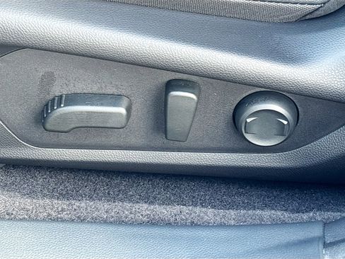 Certified 2025 Subaru Crosstrek 2.5i Limited w/ Popular Package #3A image 23