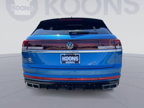Used 2024 Volkswagen Atlas Cross Sport SEL Premium R-Line AWD/4WD image 15