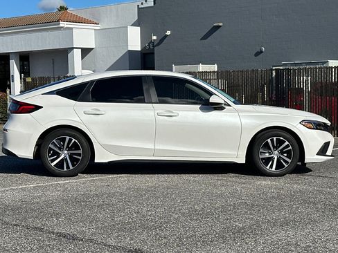 Used 2024 Honda Civic LX image 3