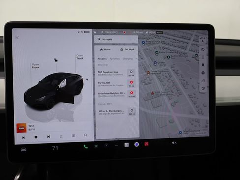Used 2023 Tesla Model Y Long Range AWD/4WD image 39