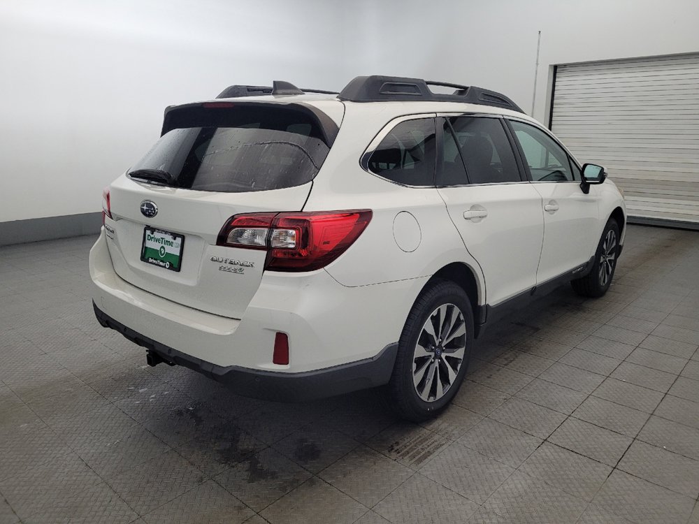 Used 2017 Subaru Outback 2.5i Limited AWD/4WD image 9