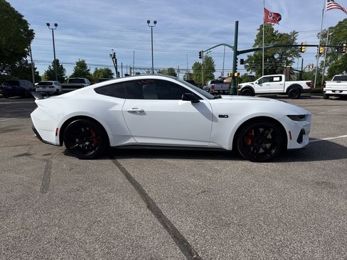 Used 2024 Ford Mustang GT w/ GT Performance Package image 3