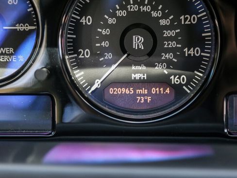 Used 2010 Rolls-Royce Phantom Coupe RWD image 43