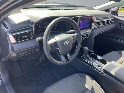 Used 2025 Toyota Camry LE w/ Convenience Package FWD image 16