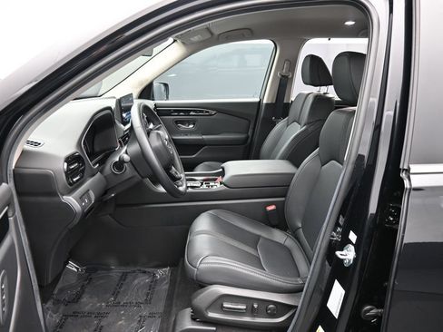 Certified 2025 Honda Pilot EX-L image 22