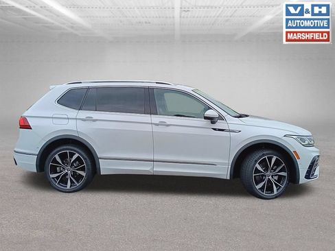 Used 2022 Volkswagen Tiguan SEL R-Line AWD/4WD image 22
