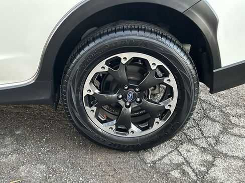 Certified 2023 Subaru Crosstrek 2.0i Premium image 11