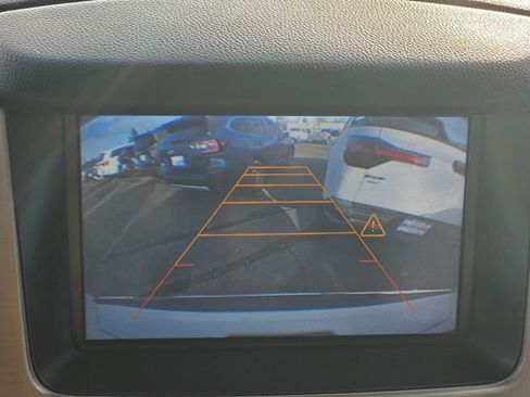 Used 2015 GMC Yukon Denali w/ Touring Package image 14